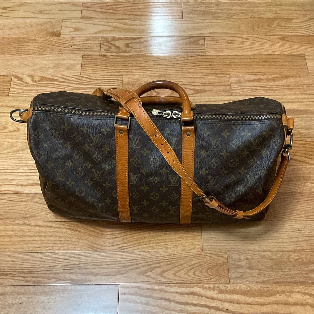 Louis Vuitton Keepall Bandouliere 50 (Authentic)
